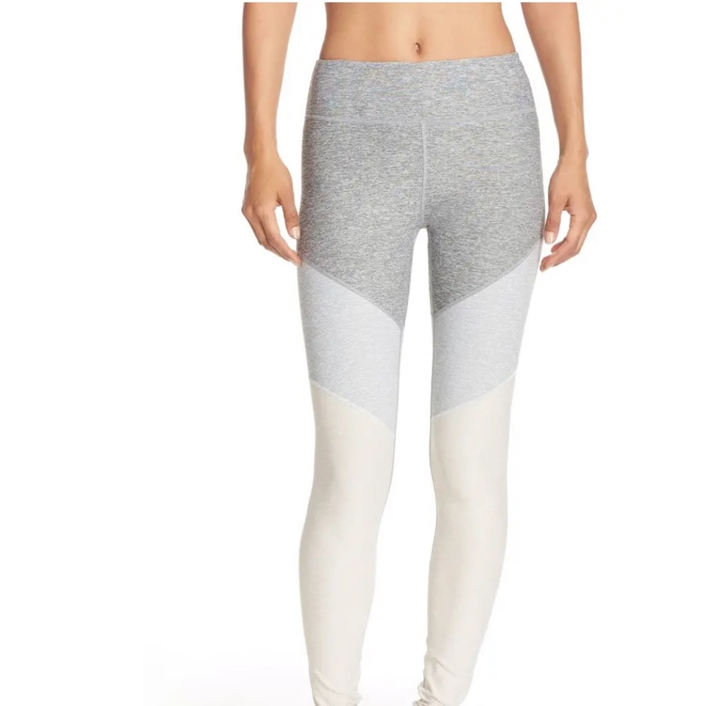 Outdoor Voices Springs Colorblock Leggings in Grey